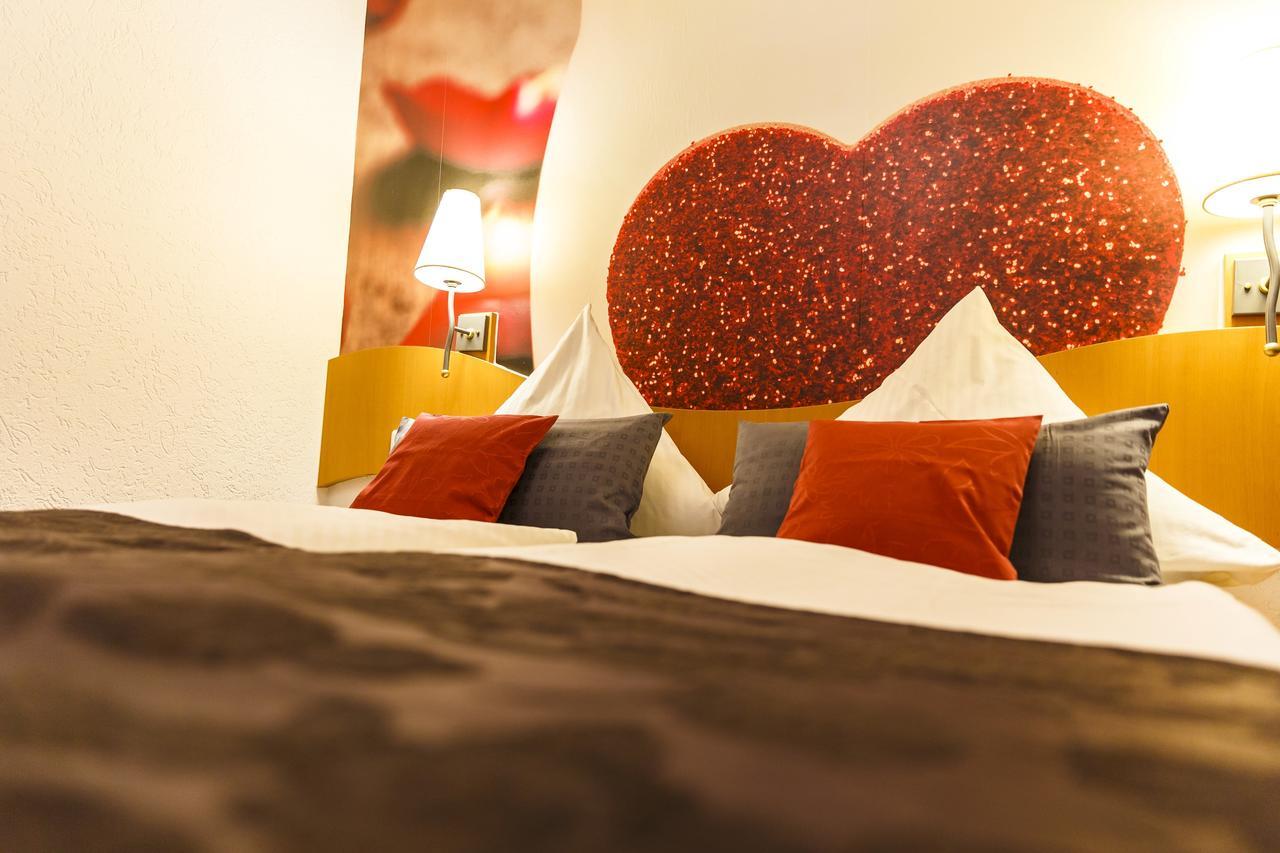 Hotel Rheingold Gernsheim Ngoại thất bức ảnh