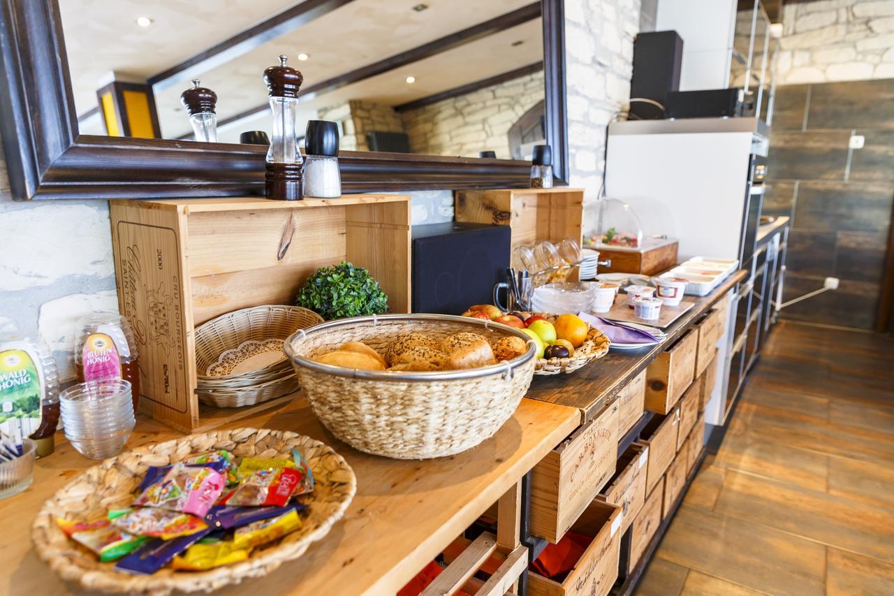 Hotel Rheingold Gernsheim Ngoại thất bức ảnh