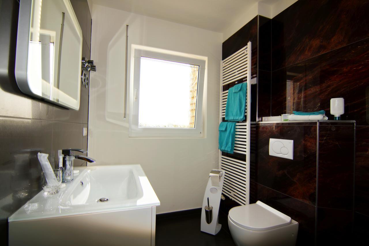 Hotel Rheingold Gernsheim Ngoại thất bức ảnh